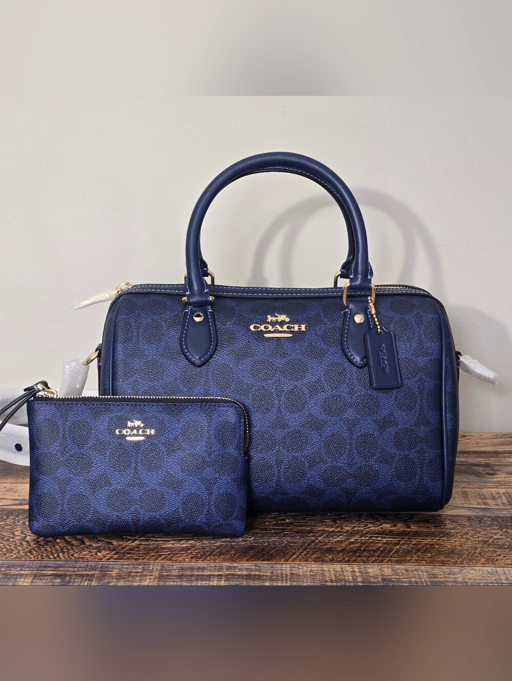 Coach Rowan Satchel And Wristlet Set